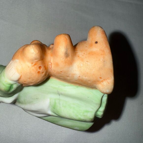 Vintage Hand-Painted Royal Crown Girl with Teddy Bear Figurine Holiday decor - Picture 6 of 7